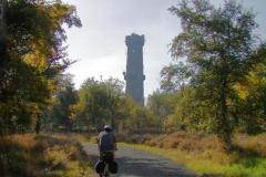 2003_KH_18